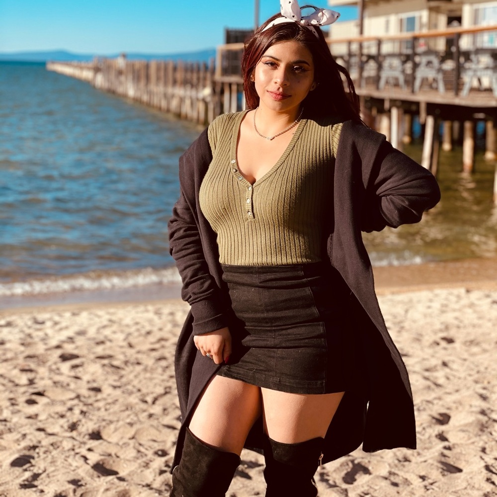 Meet your Posher, Yasmin